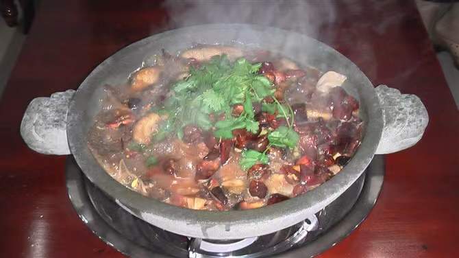 石锅鱼