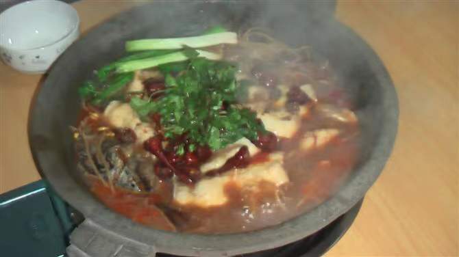 石锅鱼