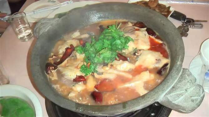 石锅鱼